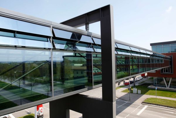 Vector Informatik Glasbrücke BigAir Fassade